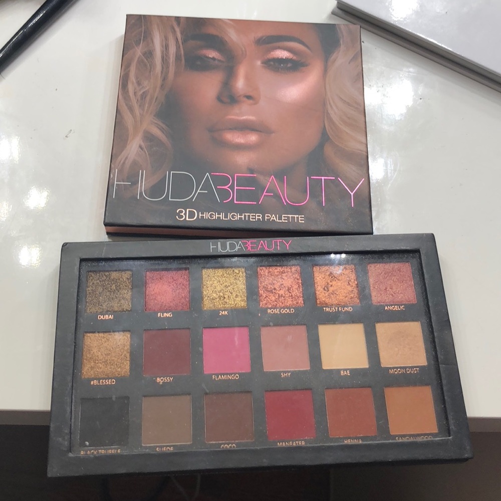 Huda Beauty Bundle